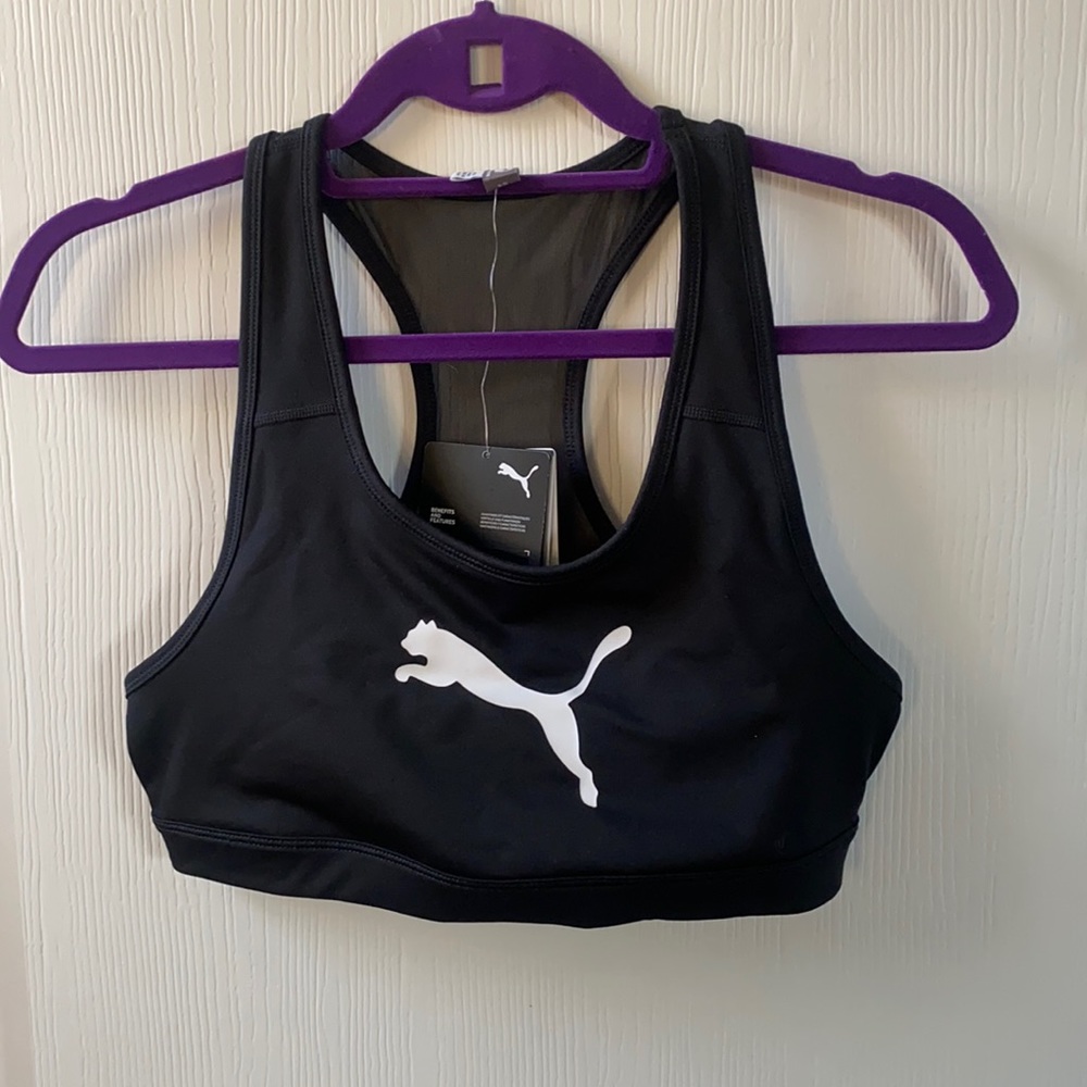 BRAND NEW MEDIUM PUMA SPORTS BRA